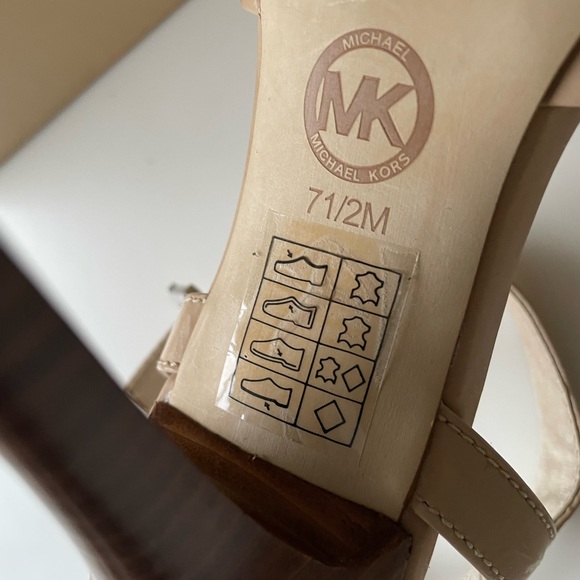 MICHAEL KORS NUDE KELI SANDAL SIZE 7.5 M - Picture 8 of 9